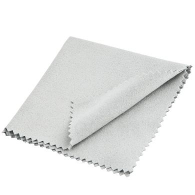Cloth for cleaning lenses
